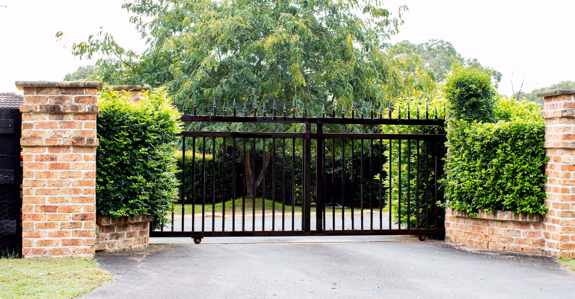 Gates & Fencing